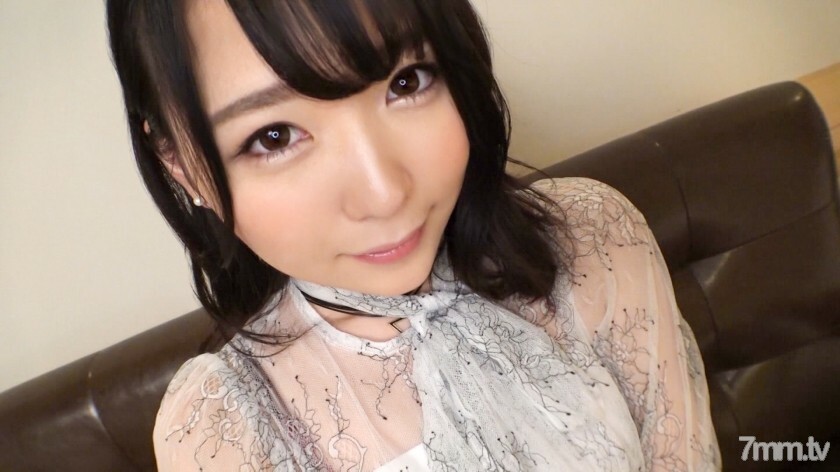 SIRO-4266 【第一枪】【敏感少女】【脸上有性欲的类型】从修长美人的超短裙中伸出的性感美腿。最可爱害羞的表情，却对舒服的地方反应灵敏..网络AV应用→AV体验拍摄1339