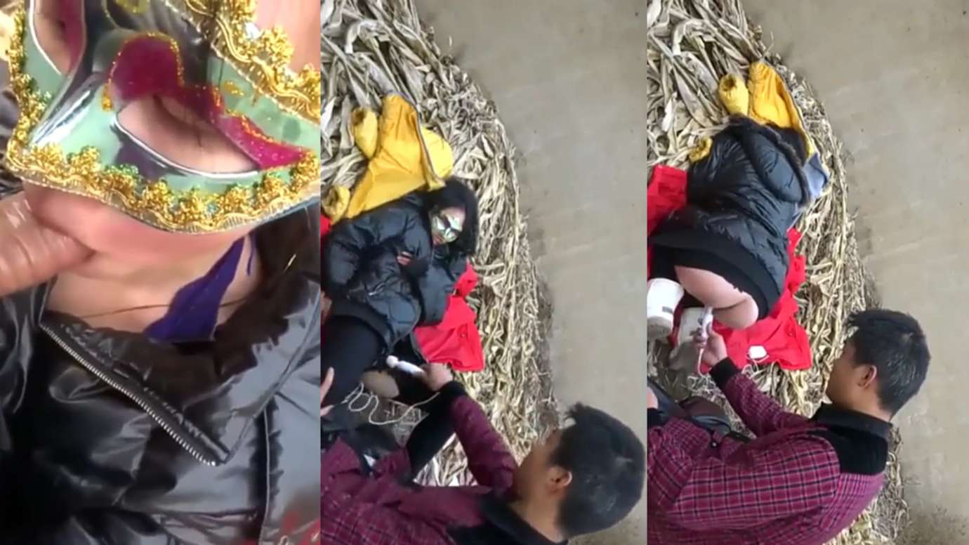 农村少妇和老公在田间干枯的蓄水池里啪啪