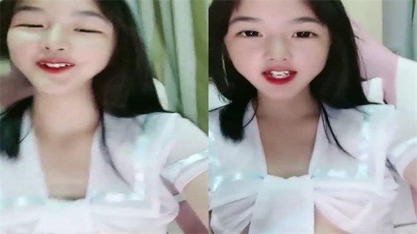 白皙甜美妹子淫声荡语撩骚互动玩奶扣逼道具自慰.