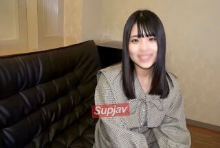 FC2PPV 3601920 【無】【ハメ撮り390】秘蔵映像!元地〇アイドルとのハメ撮り!可愛いお口に大量射精したあとに