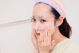 Pacopacomama パコパコママ 010323_770 スッピン熟女 ~ 黒崎さんの素顔~ 黒崎麻友